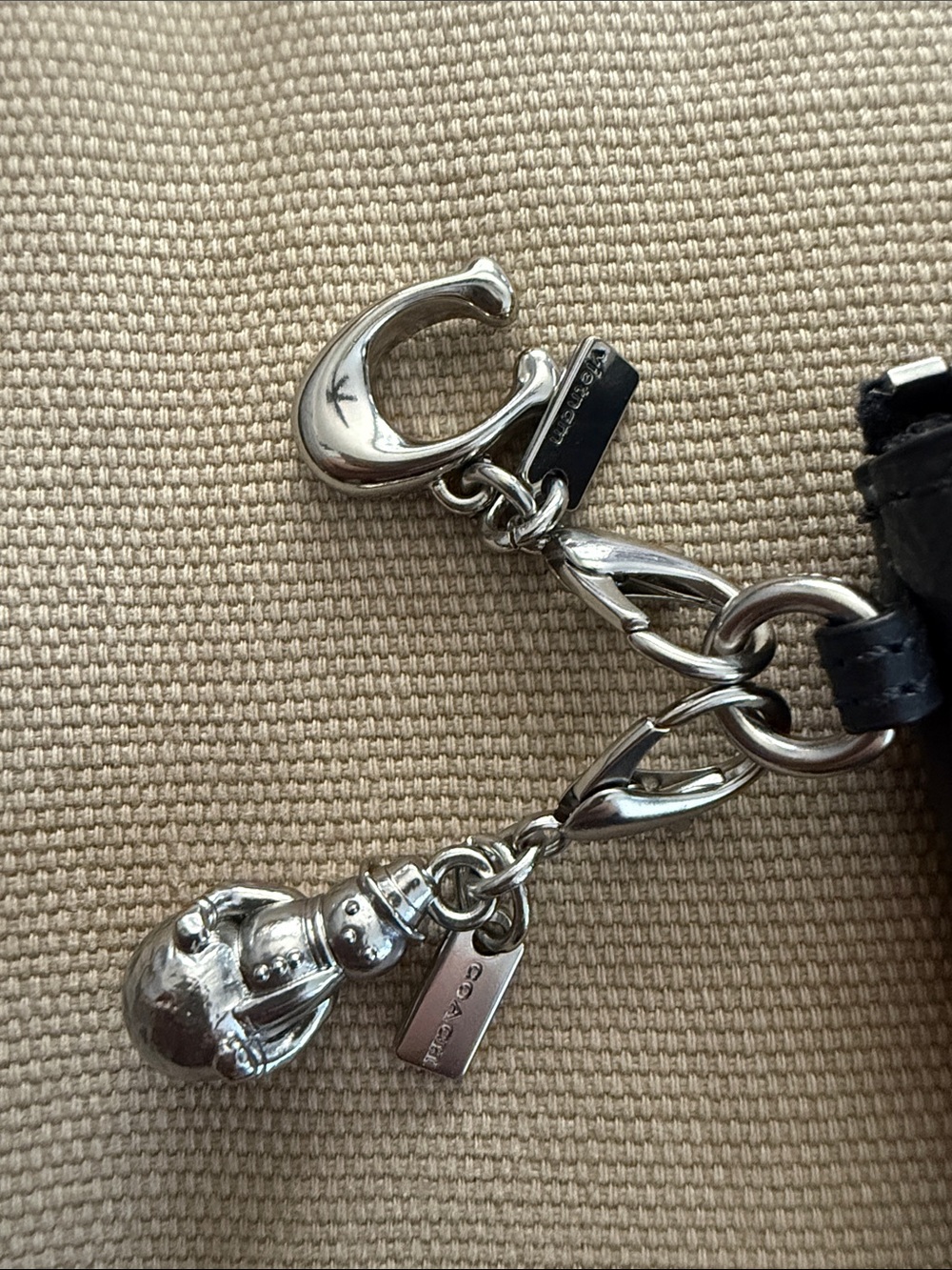 Coach Corner Zip Snowman wristlet - Picture 5 of 5